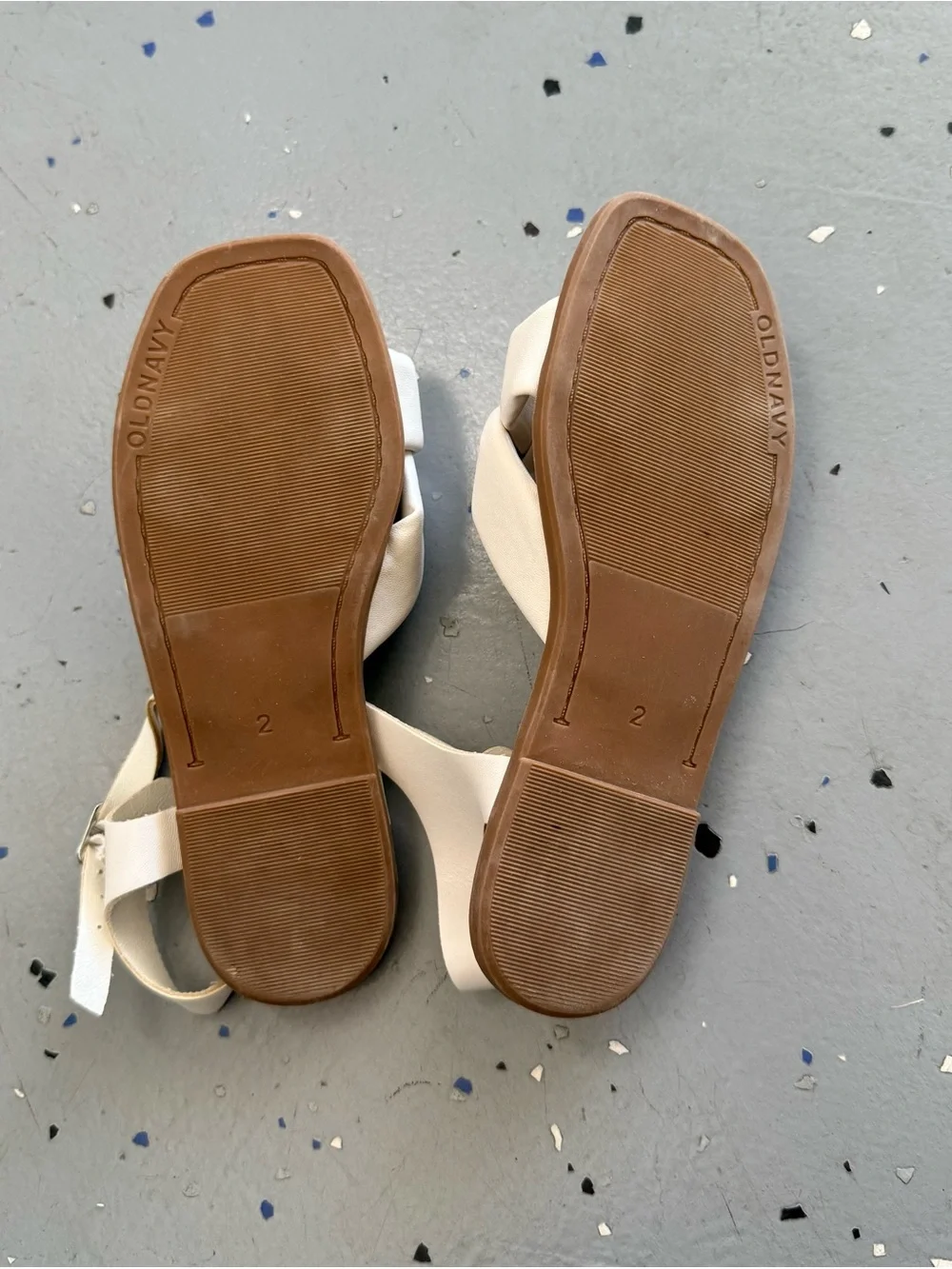 White old navy girls sandals size 2